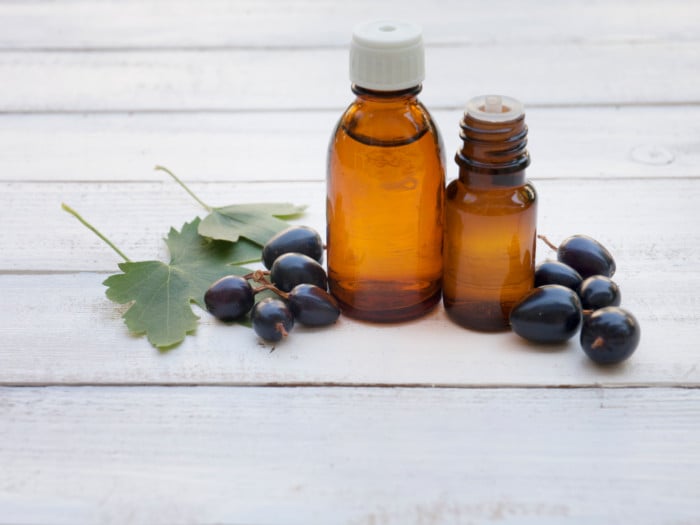 10 Amazing Benefits Of Black Currant Oil | Organic Facts