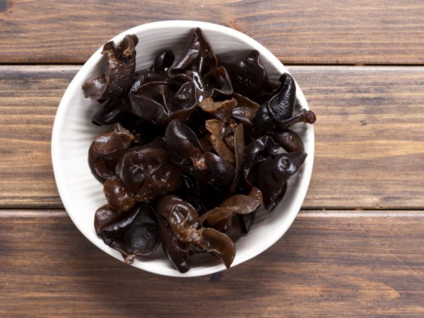 6 Proven Benefits of Black Fungus | Organic Facts