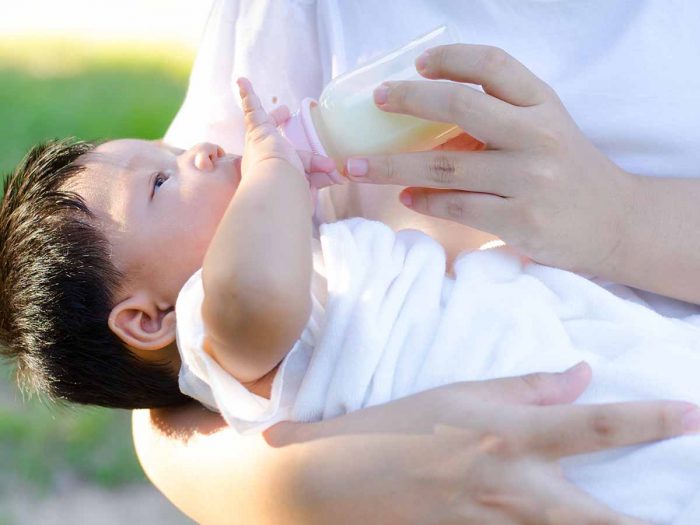 milk-allergy-in-infants-organic-facts