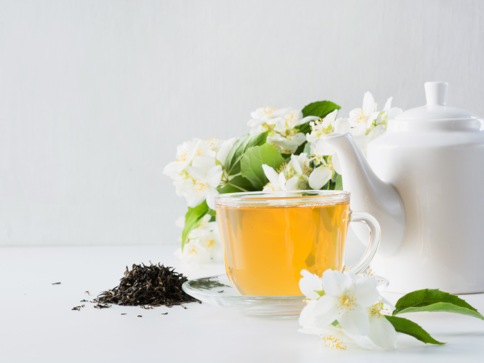 What Is Jasmine Tea & How To Make It Organic Facts