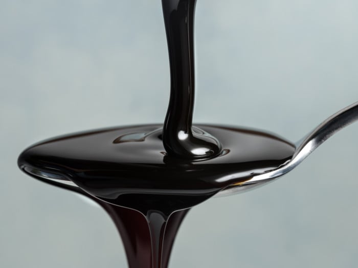 Molasses Types 14 Benefits Uses Organic Facts