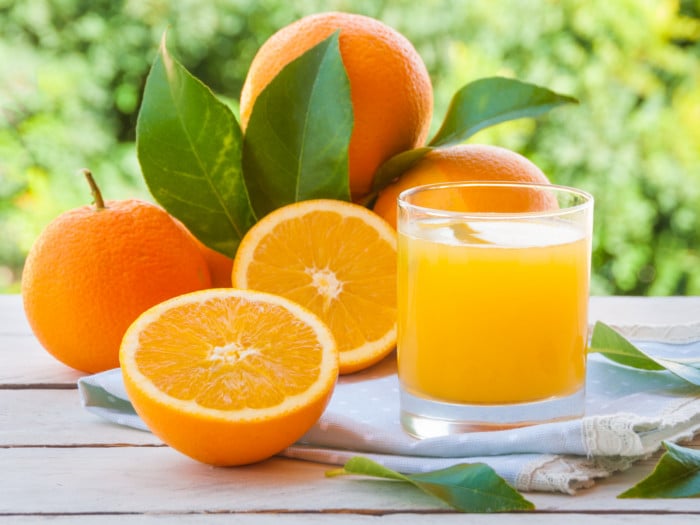 2 Ways To Make Fresh Orange Juice Organic Facts