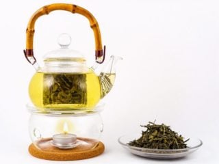 7 Proven Benefits Of Sencha Tea | Organic Facts