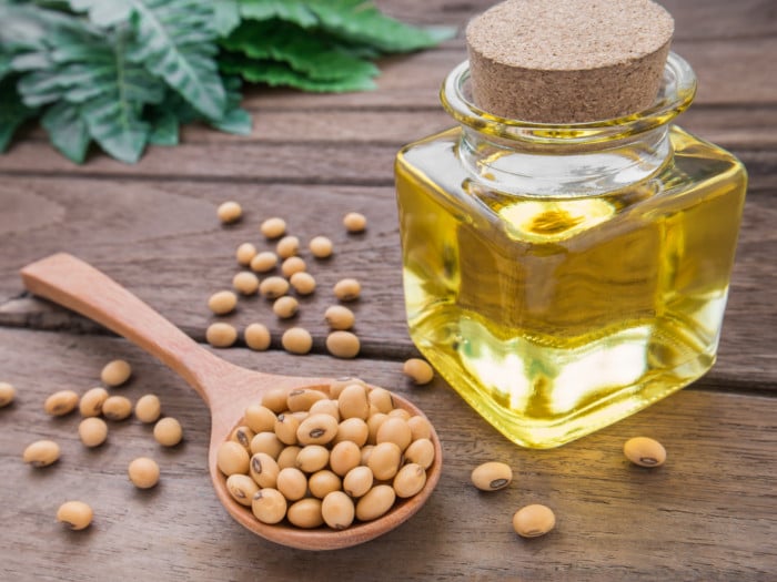 5-amazing-benefits-of-soybean-oil-organic-facts