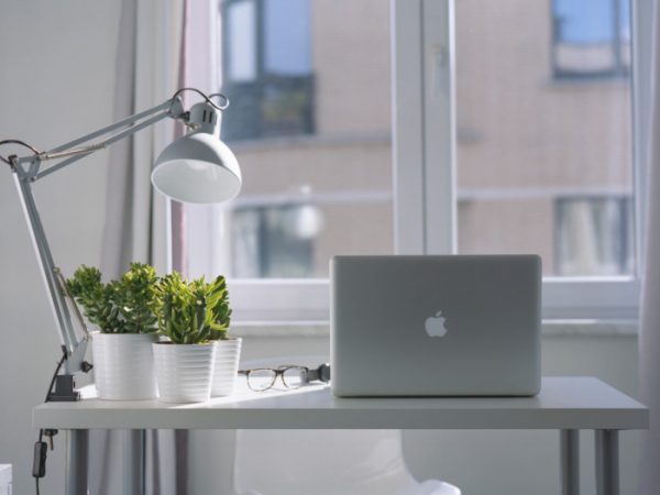 5 Amazing Ways You Can Stay Healthy In Office | Organic Facts